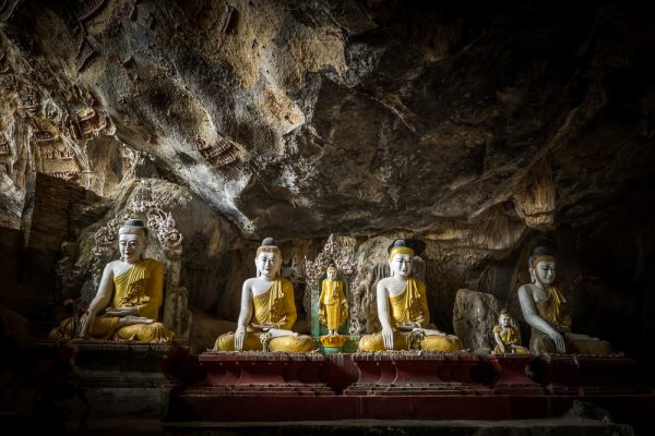 in der Kaw Goon Höhle