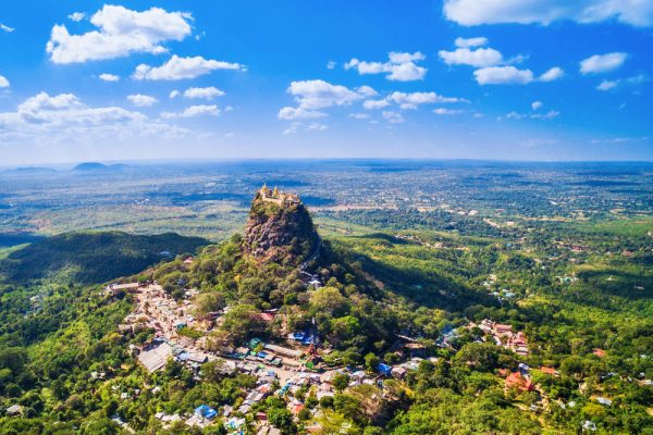 Mount Popa – die mystische Heimat der Myanmar-Geister